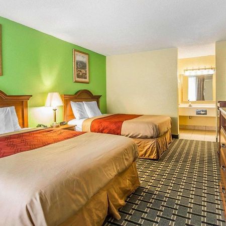 Econo Lodge Дуґлас Екстер'єр фото