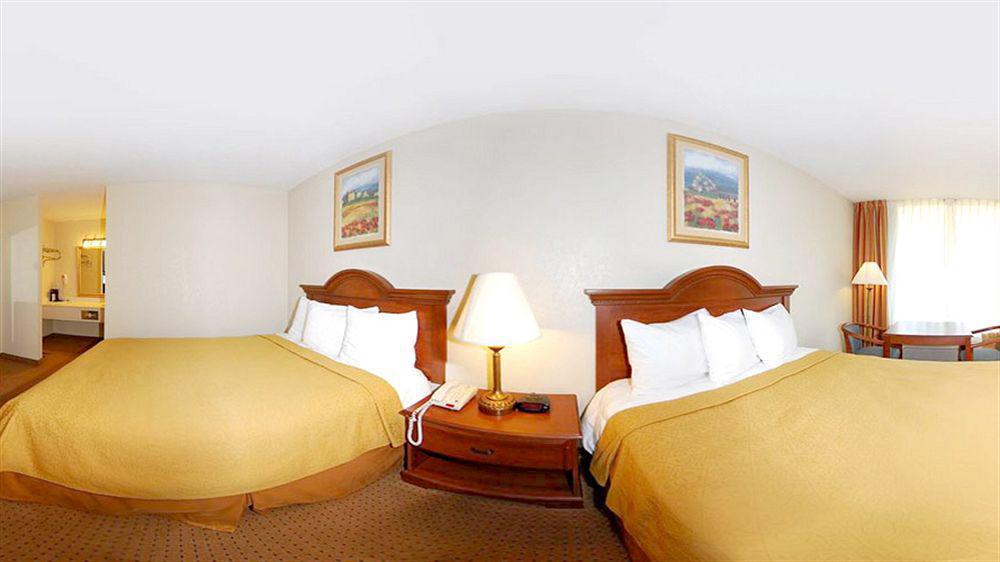 Econo Lodge Дуґлас Екстер'єр фото