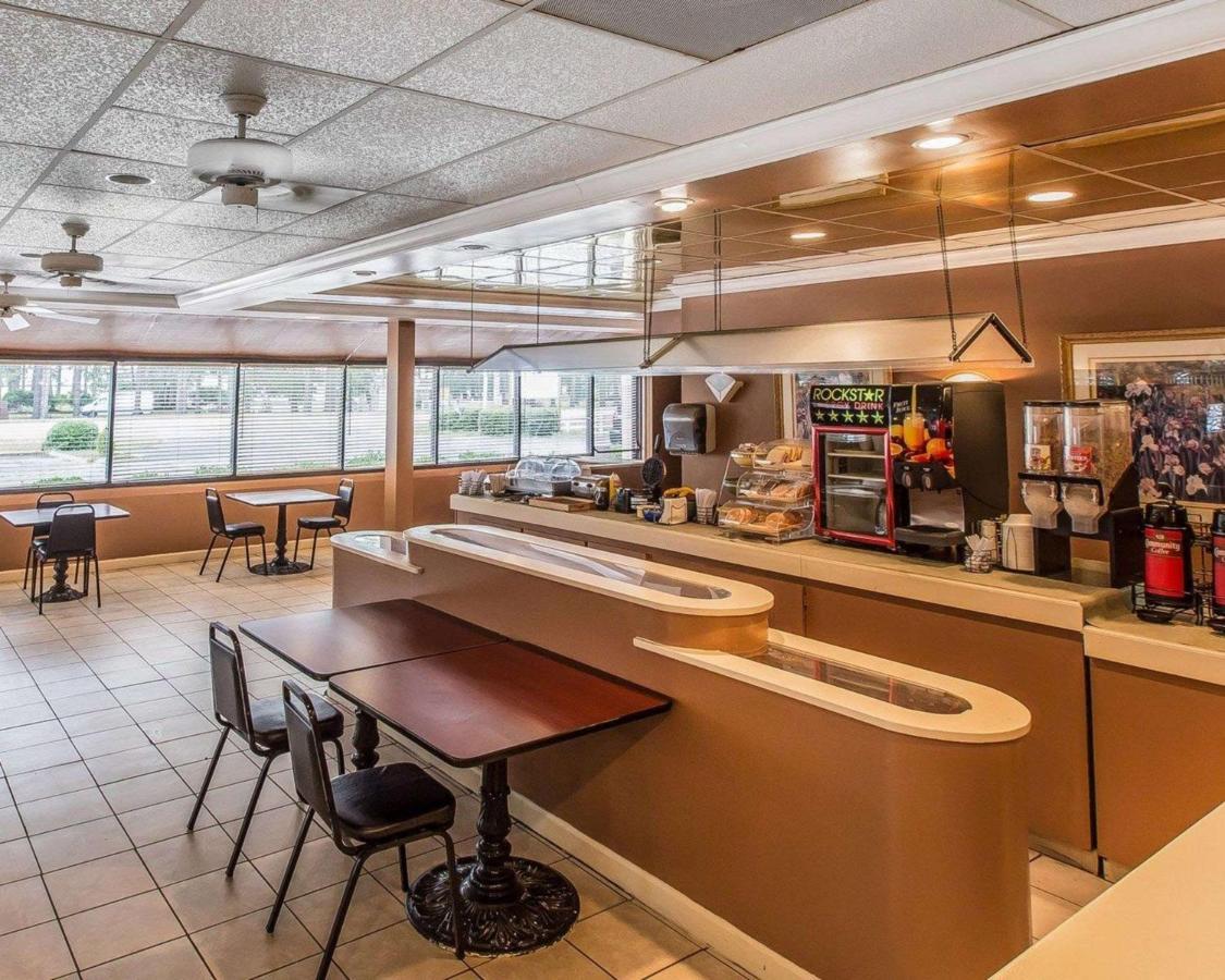 Econo Lodge Дуґлас Екстер'єр фото