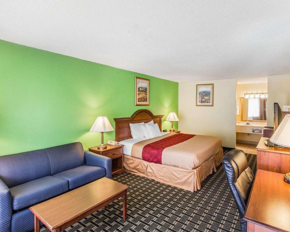 Econo Lodge Дуґлас Екстер'єр фото